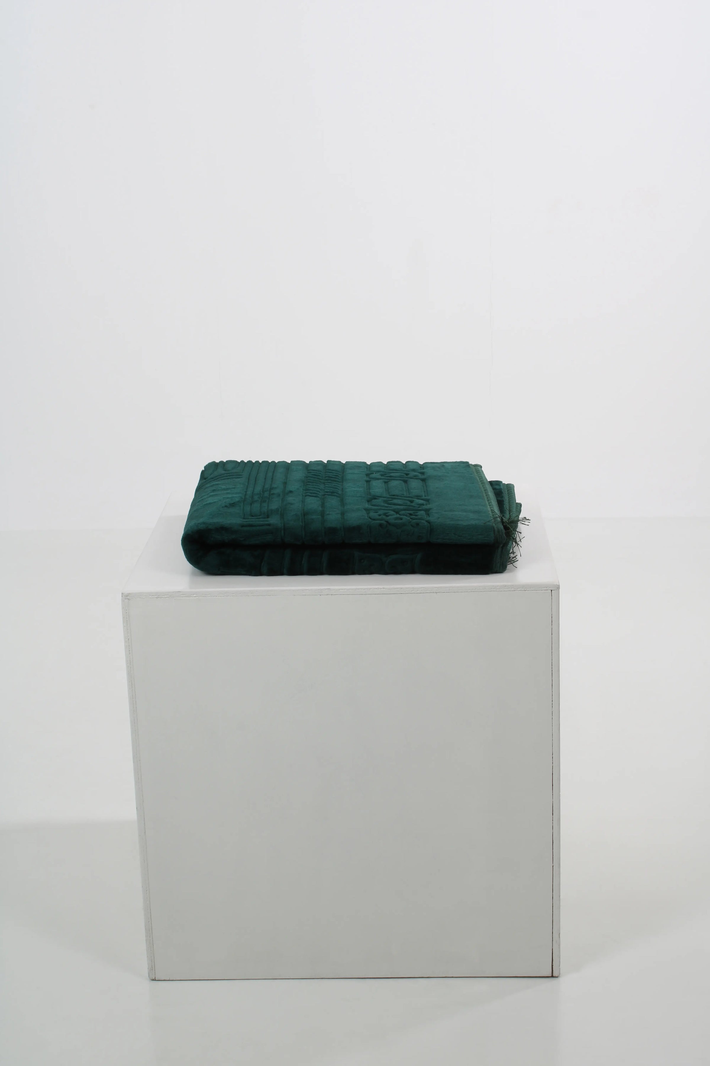 Bonneteppe-prayer-mat-Gronn-Qamar