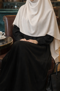 Bestselger Amina Abaya - Svart